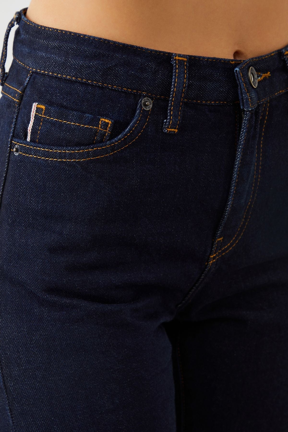 Close-up of the high-quality denim fabric used for MIRA Boyfriend Fit Dark Blue Selvedge Women's Jeans